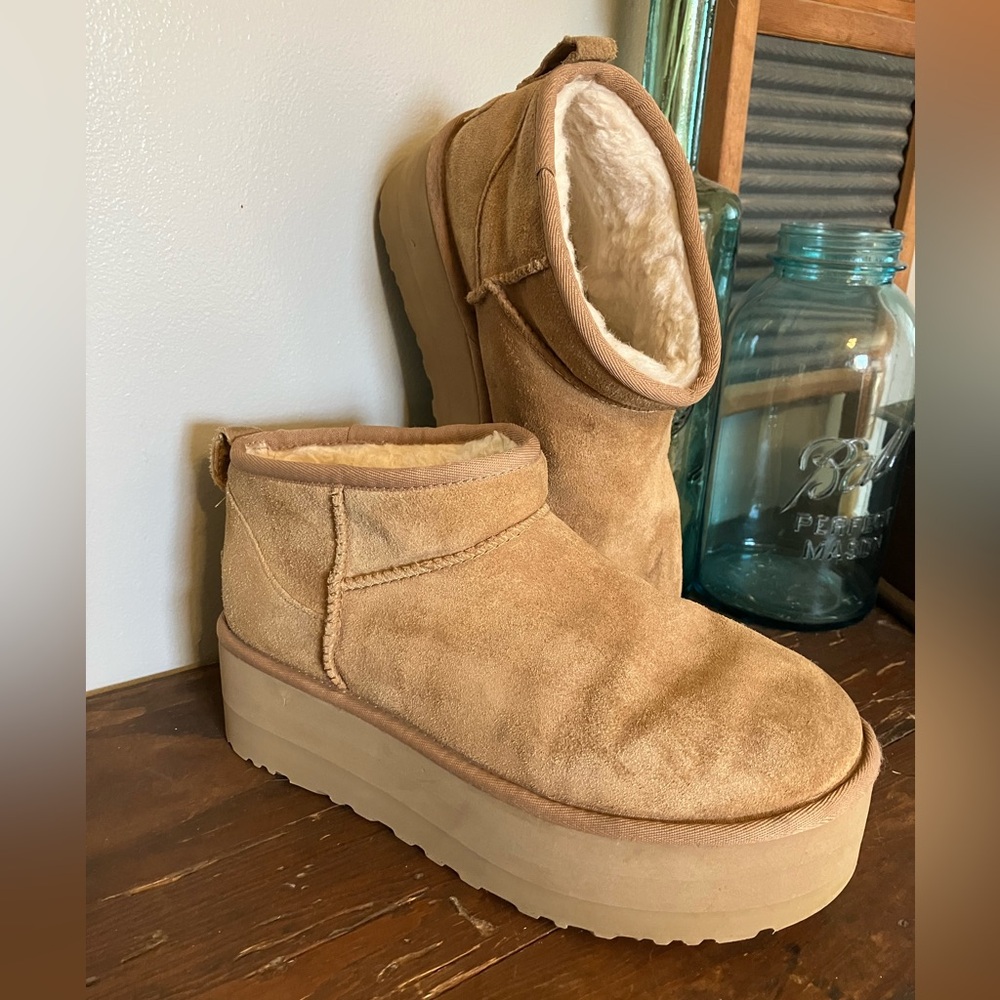 UGG Ultra Mini Shearling-Lined Platform Ankle Boots, Size 9